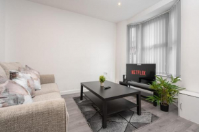 Beautiful house near the centre - free parking